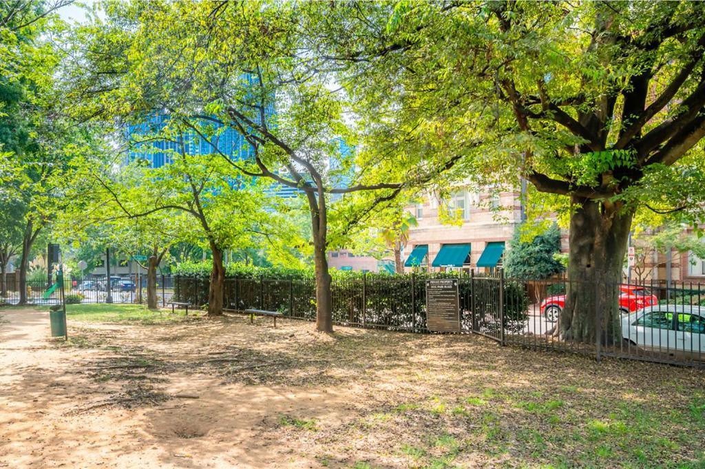 Apartment Viagem - - Cozy 1br W/gym+pool+parking