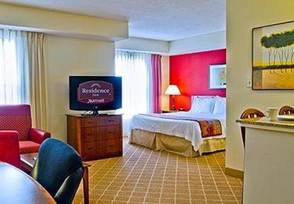 By Marriott Piper Glen