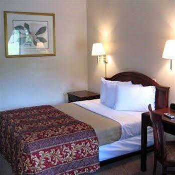Motel Express 2*