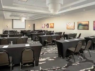 Hilton Garden Airport 3* Charlotte