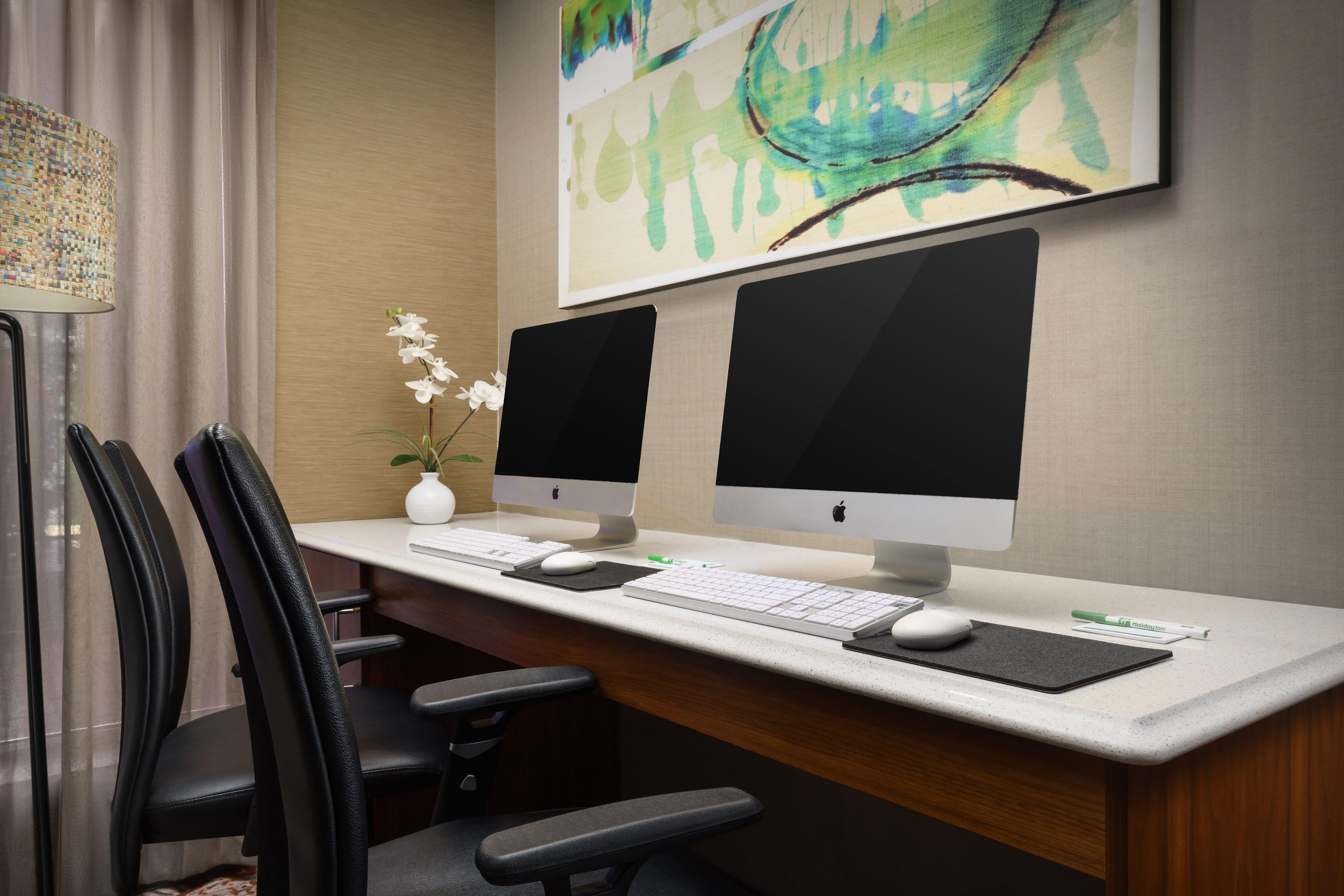 By Ihg Charlotte
