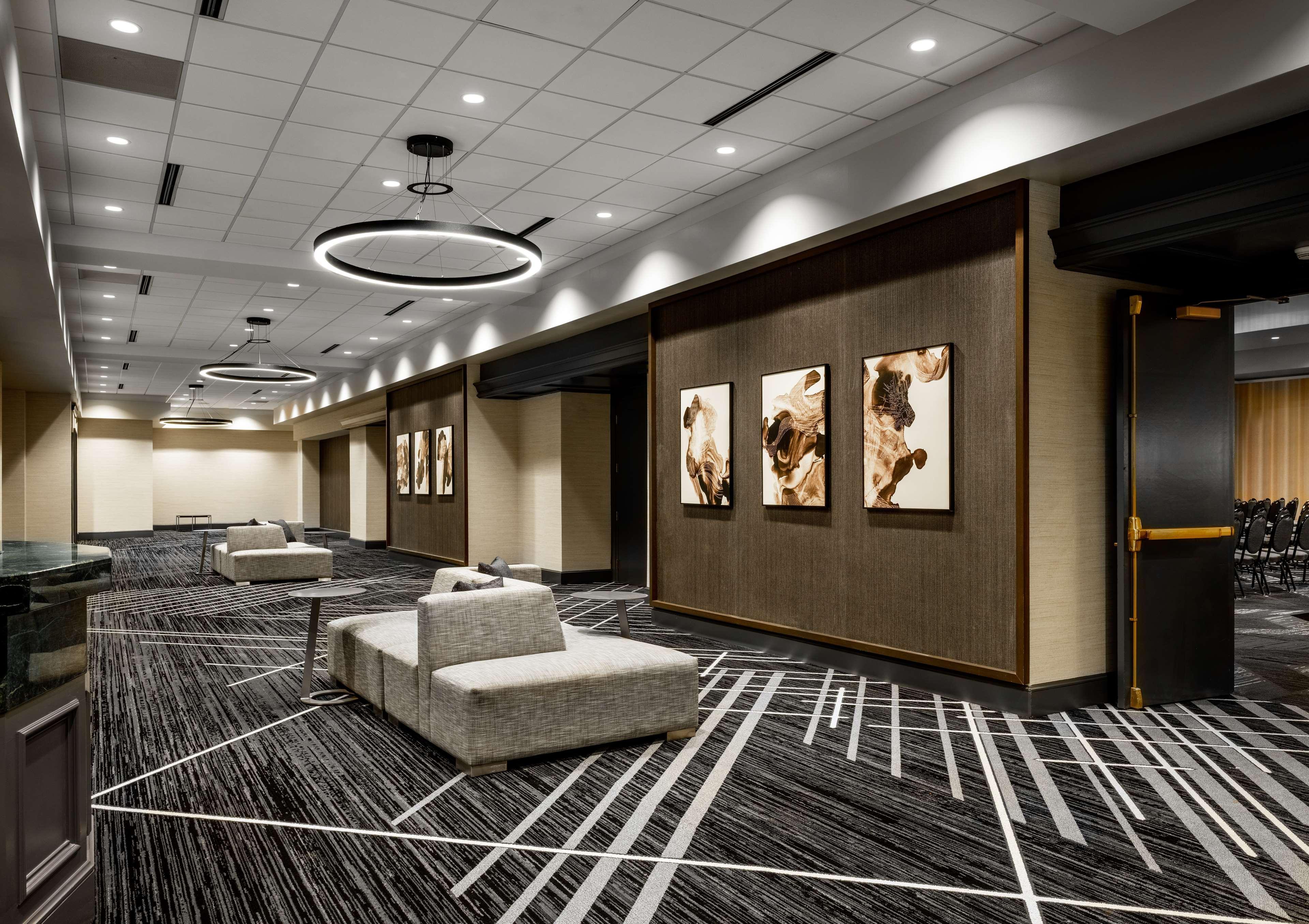 Hilton Airport Hotel
