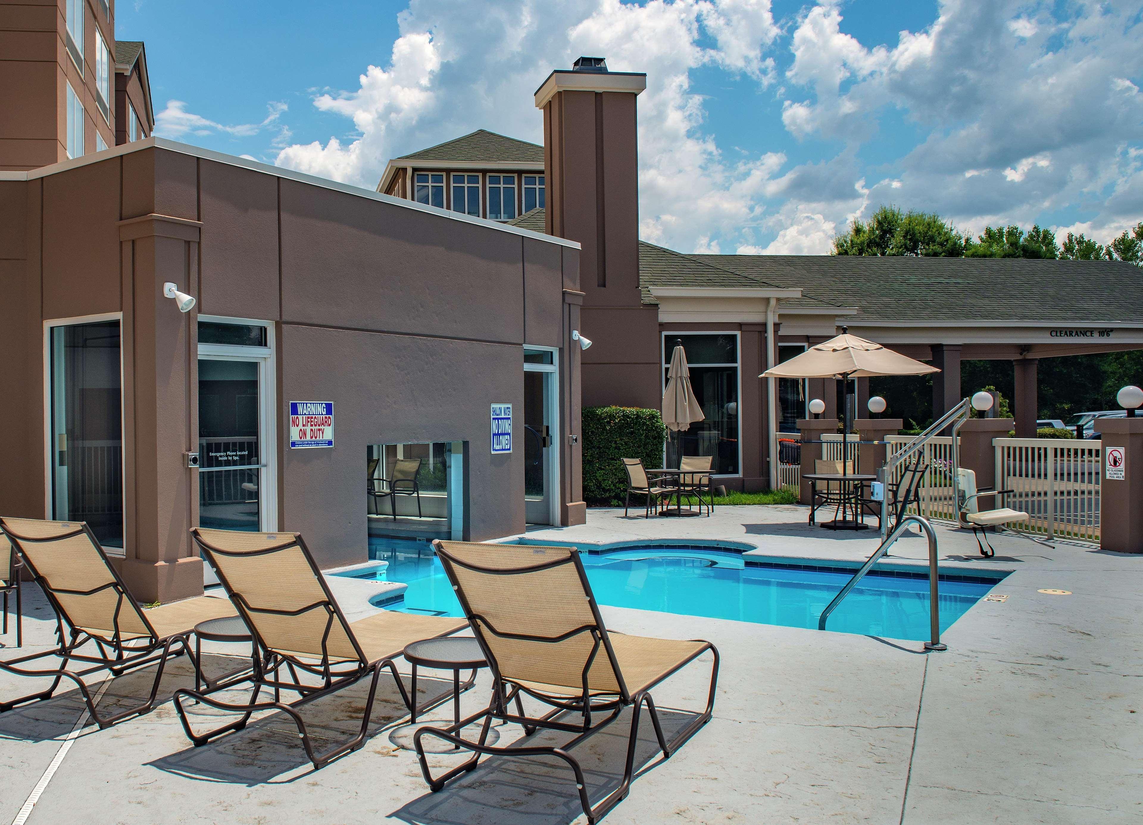 Hilton Garden Pineville