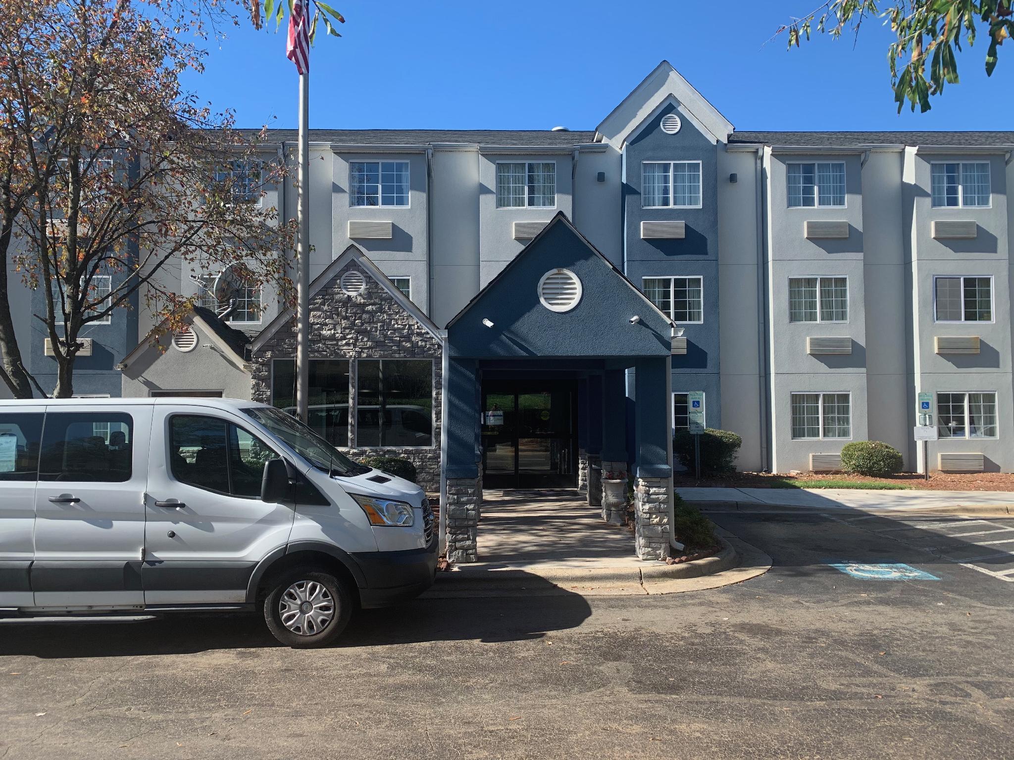Microtel By Wyndham Airport Hotel Charlotte