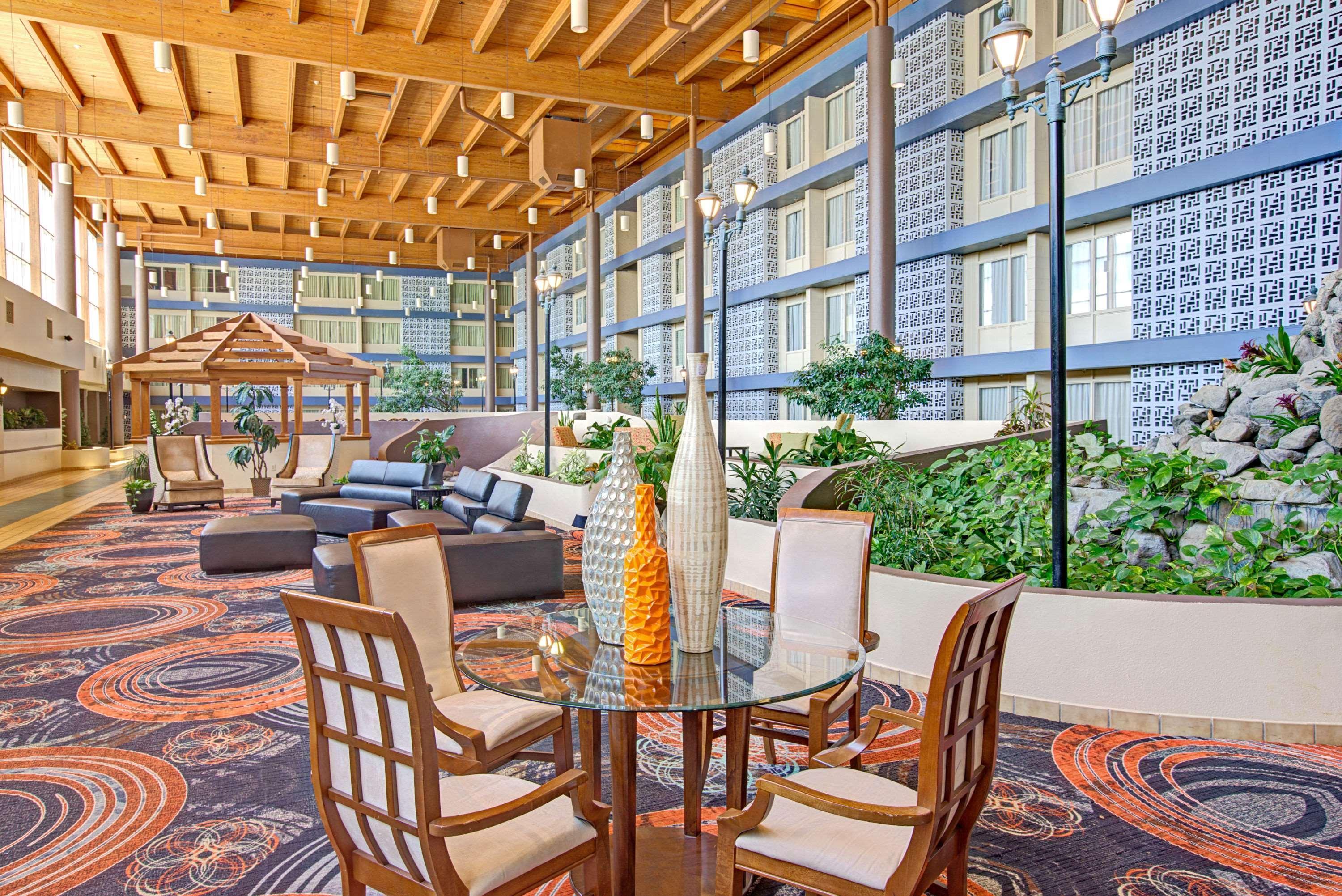 Ramada Plaza By Wyndham South End Airport Hotel Charlotte