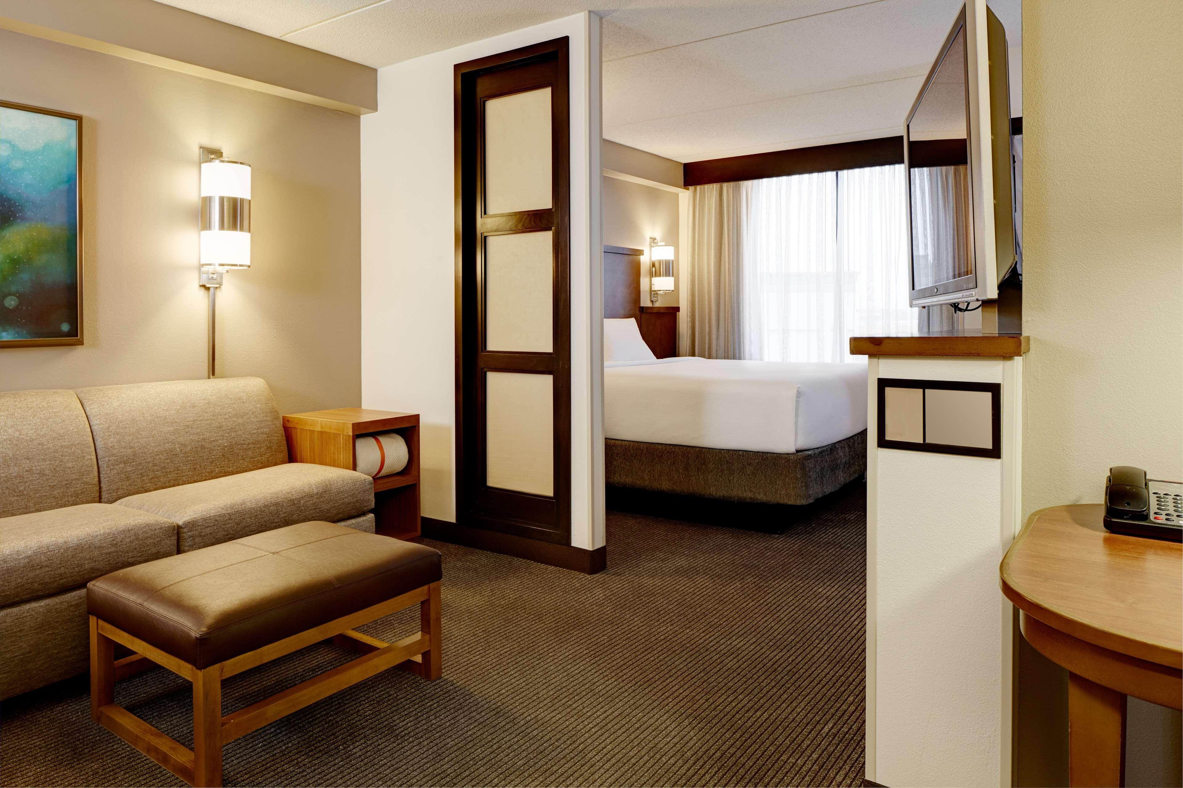 Hotel Hyatt Place Airport/lake Pointe 3*