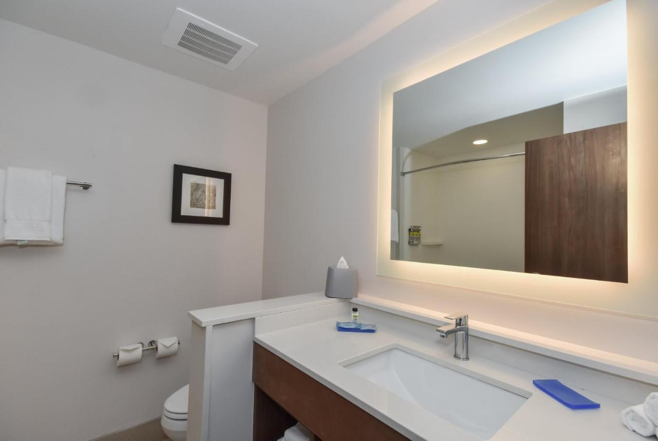 Express & - Ballantyne By Ihg 3* Charlotte