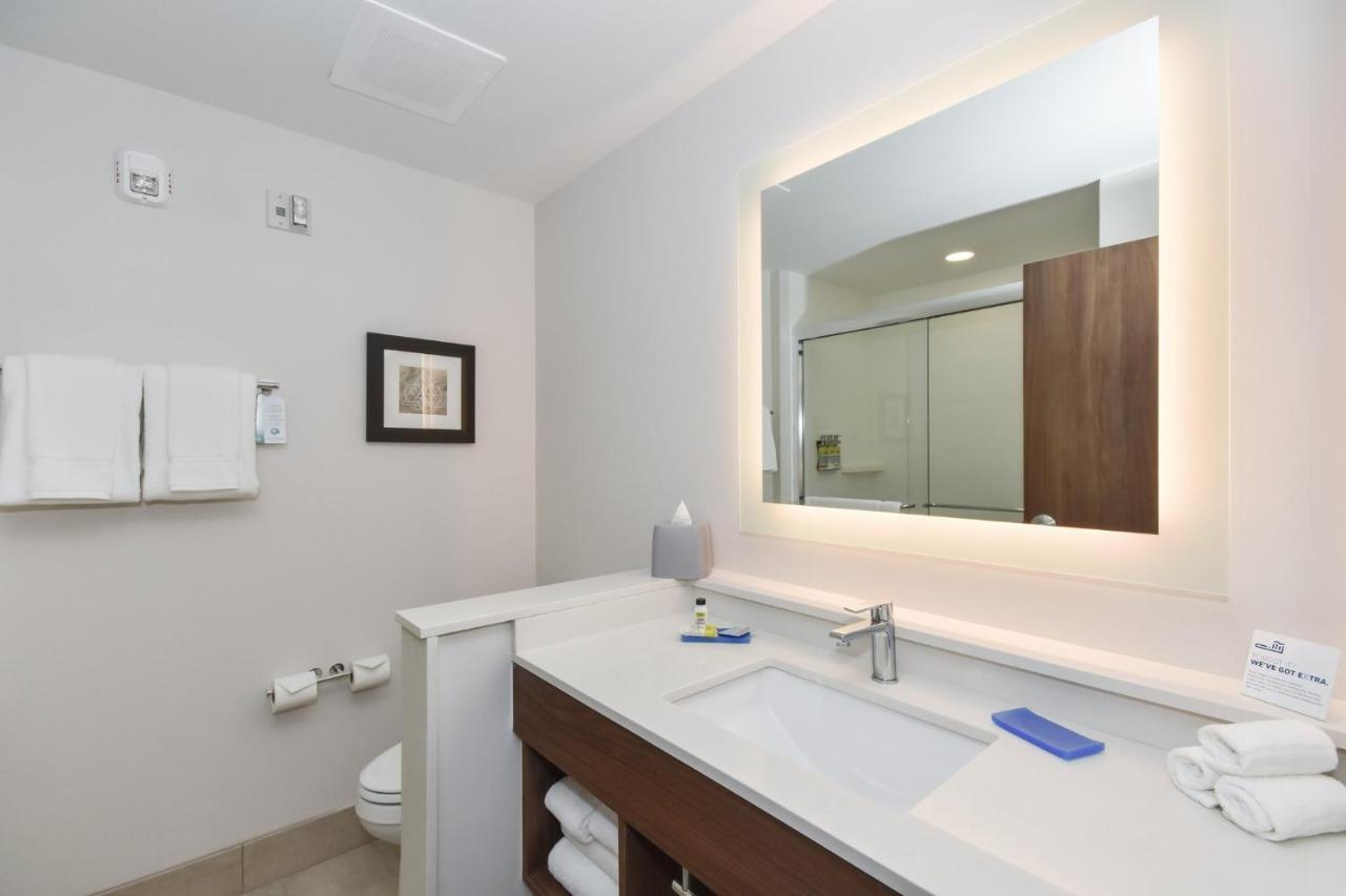Hotel Express & - Ballantyne By Ihg Charlotte