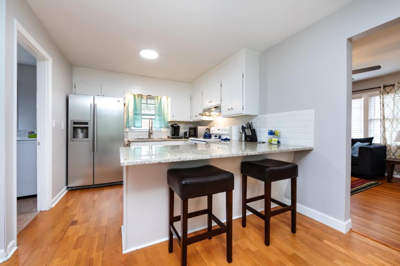 Roomy 3br 2 Bath Minutes To Uptown And Airport Ideal For Small Families Charlotte