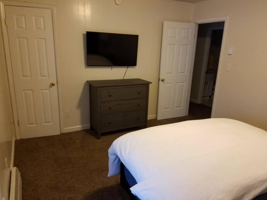 Apartment 6, Sleep 4, Walk To Attractions In Uptown Charlotte