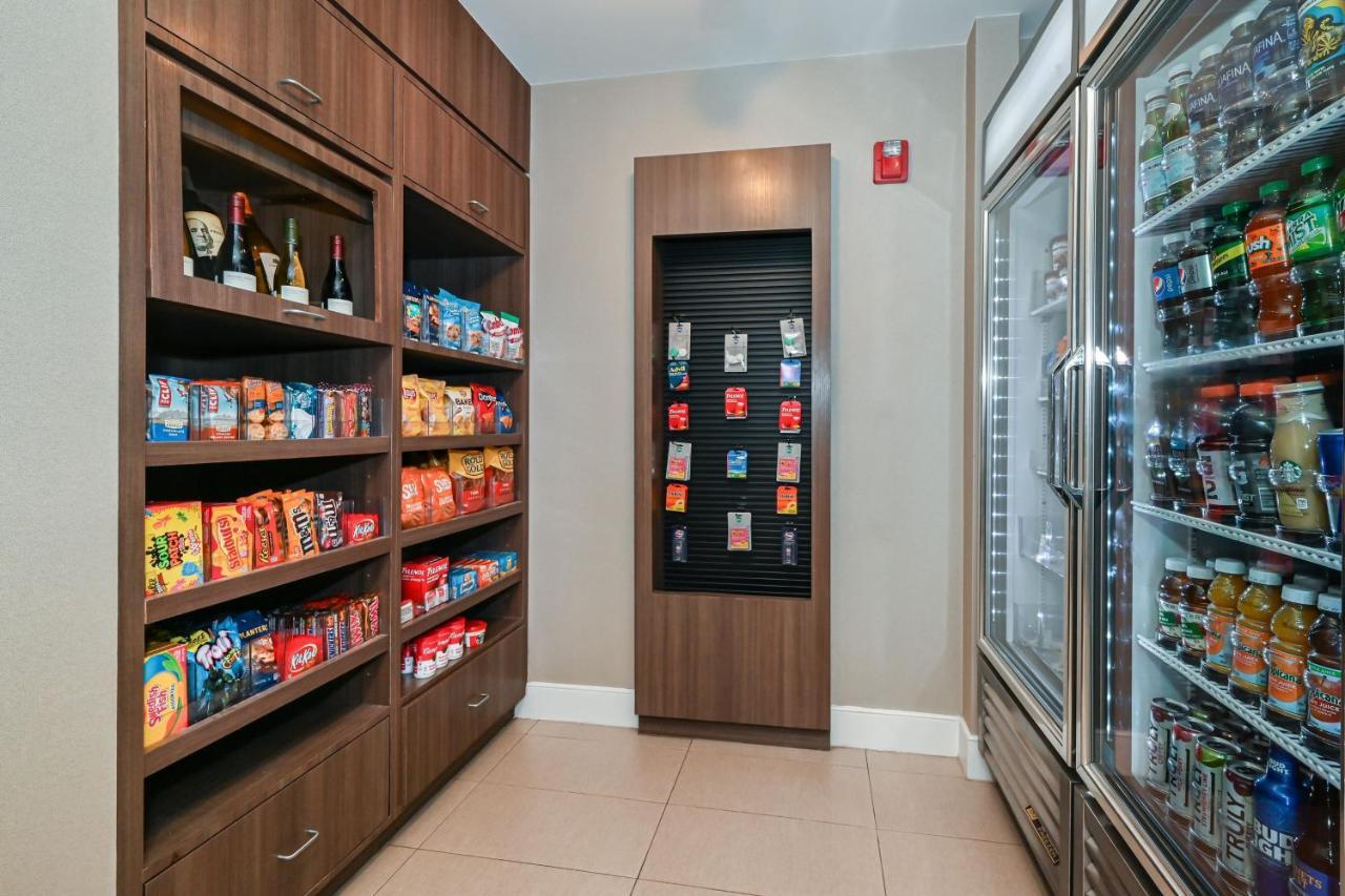 By Marriott Piper Glen 3* Charlotte
