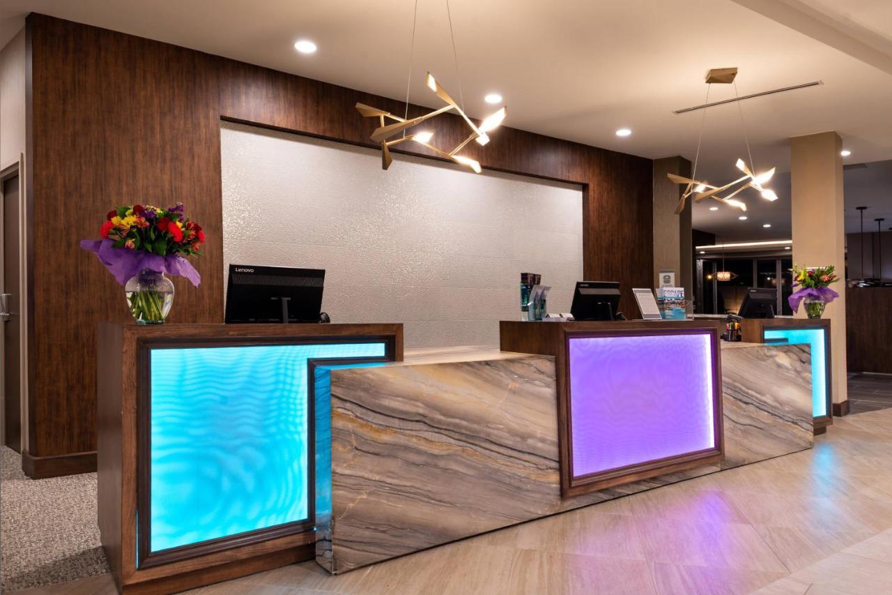 Hotel Courtyard By Marriott Northlake 2*