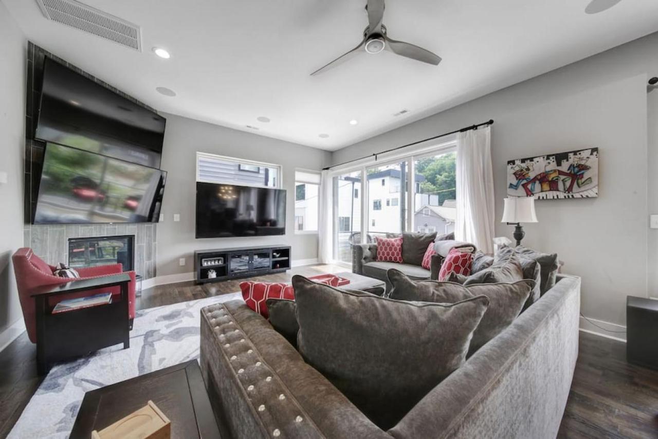 Views - Walking Distance To Panthers Stadium