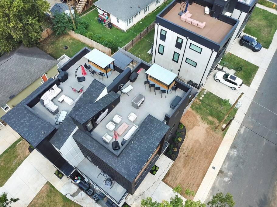 Amazing Location! Rooftop Patio, Pool & Game Room!