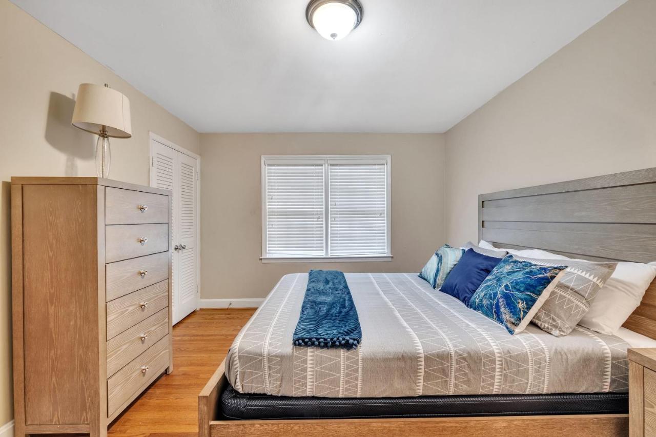 2br Duplex- Near Uptown Charlotte