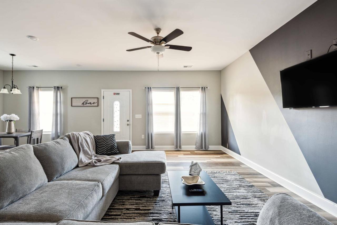 Serenity 12min From Uptown & Spectrum Ctr *