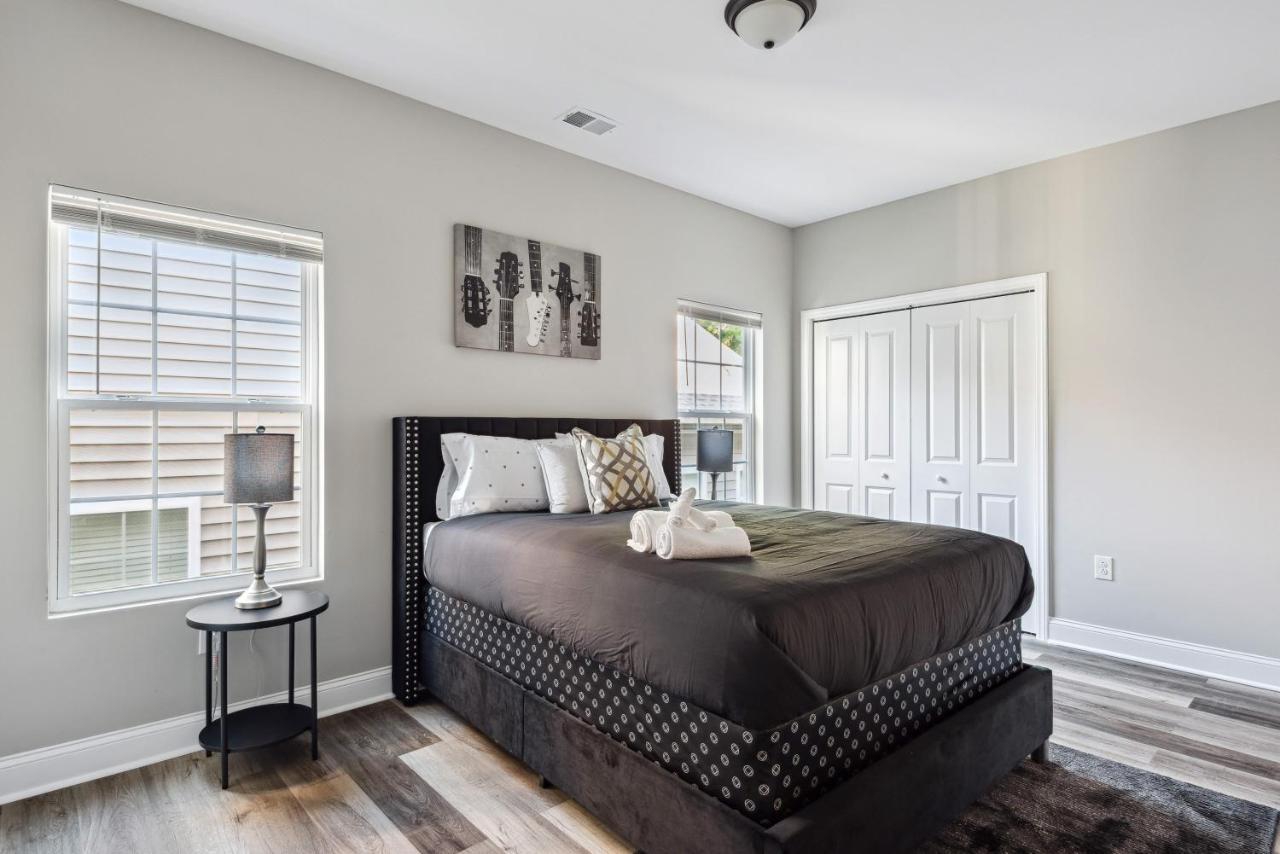Serenity 12min From Uptown & Spectrum Ctr
