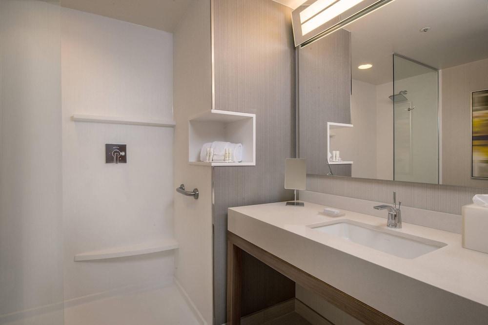 Courtyard Steele Creek 3* Charlotte
