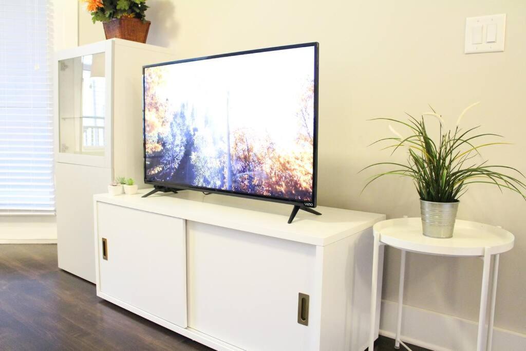 Luxury Dilworth 1br ◉ Near Food, Shops & Greenway