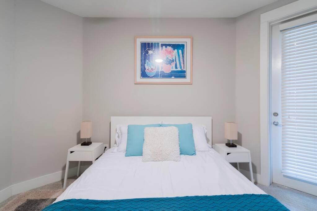 Luxury Dilworth 1br ◉ Near Food, Shops & Greenway Apartment Charlotte