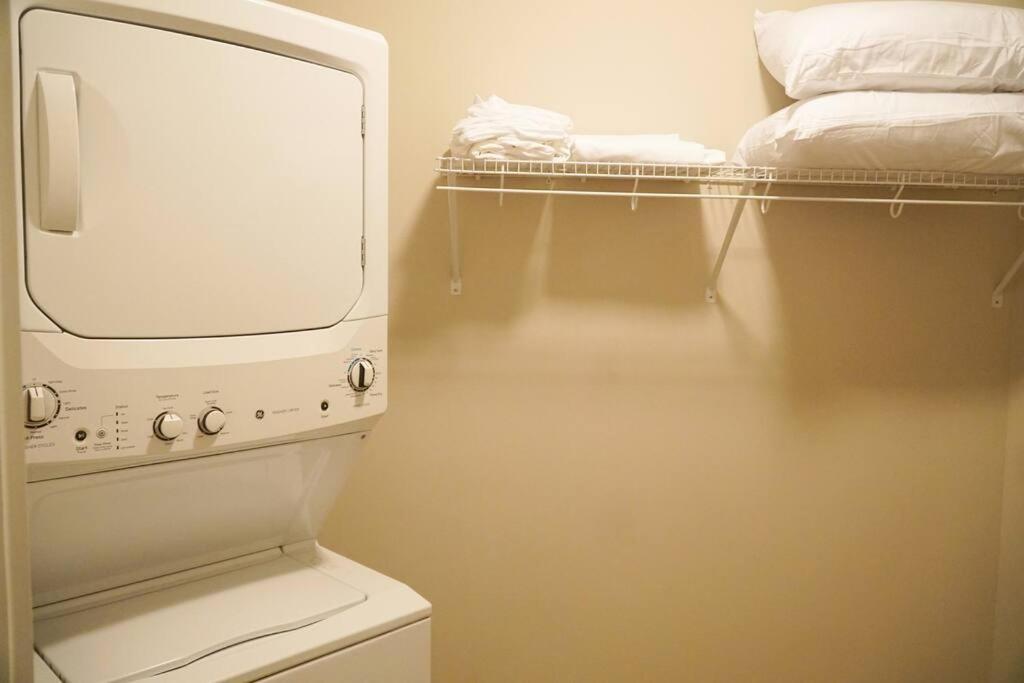 Luxury Dilworth 1br ◉ Near Food, Shops & Greenway *