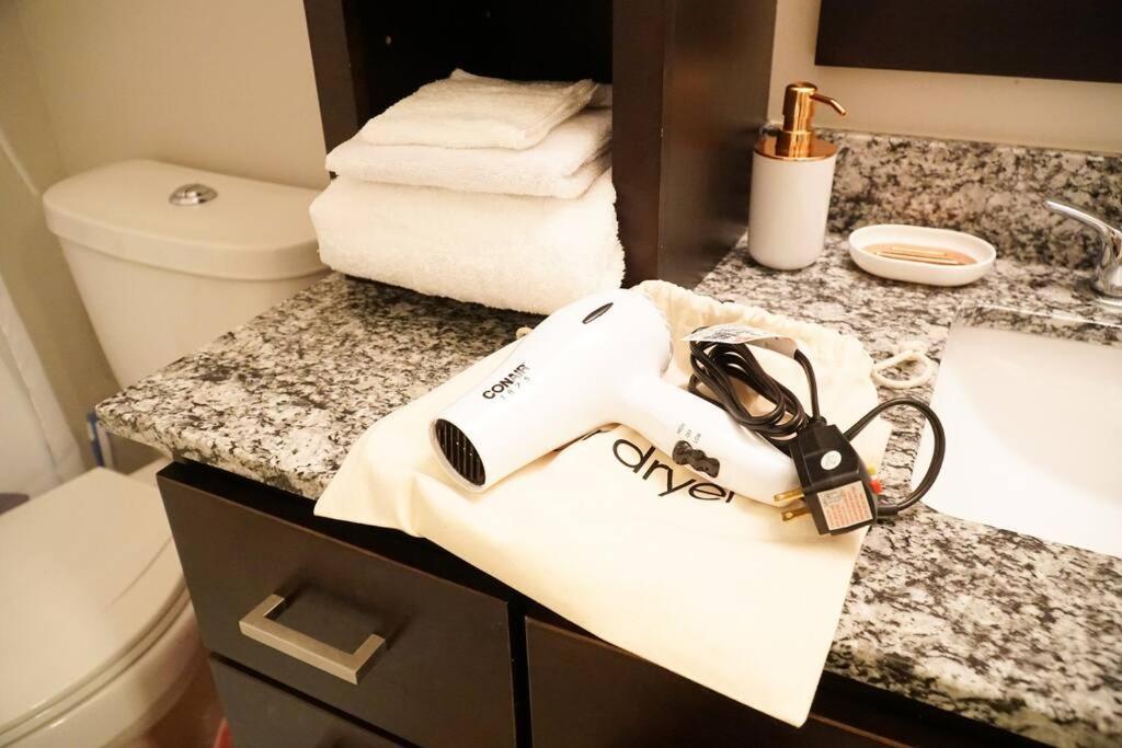Apartment Luxury Dilworth 1br ◉ Near Food, Shops & Greenway