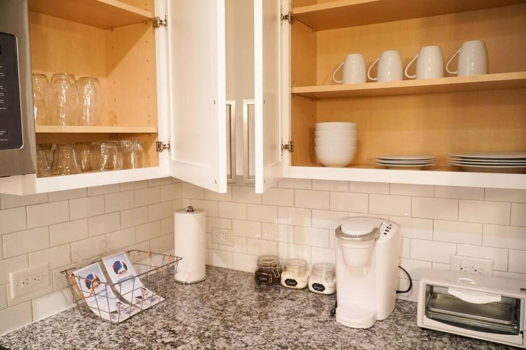 Luxury Dilworth 1br ◉ Near Food, Shops & Greenway * Charlotte
