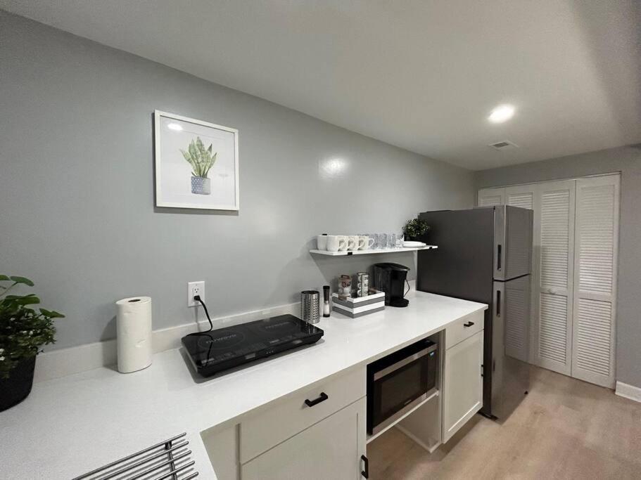 Holiday home Comfy Lower Lvl With Jetted Tub Near Uptown And Unc Charlotte
