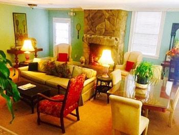 The Morehead 3*