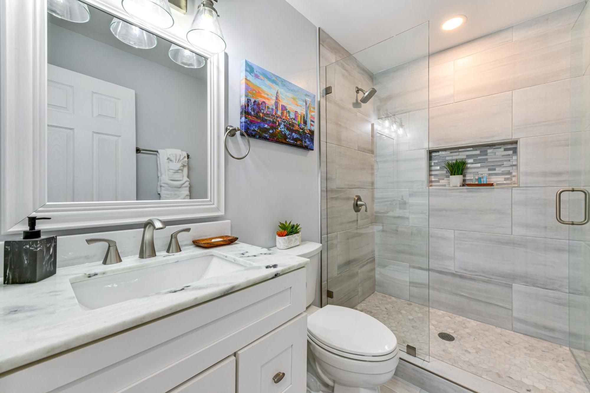 Newly Updated About 3 Mi To Downtown Charlotte! Holiday home *