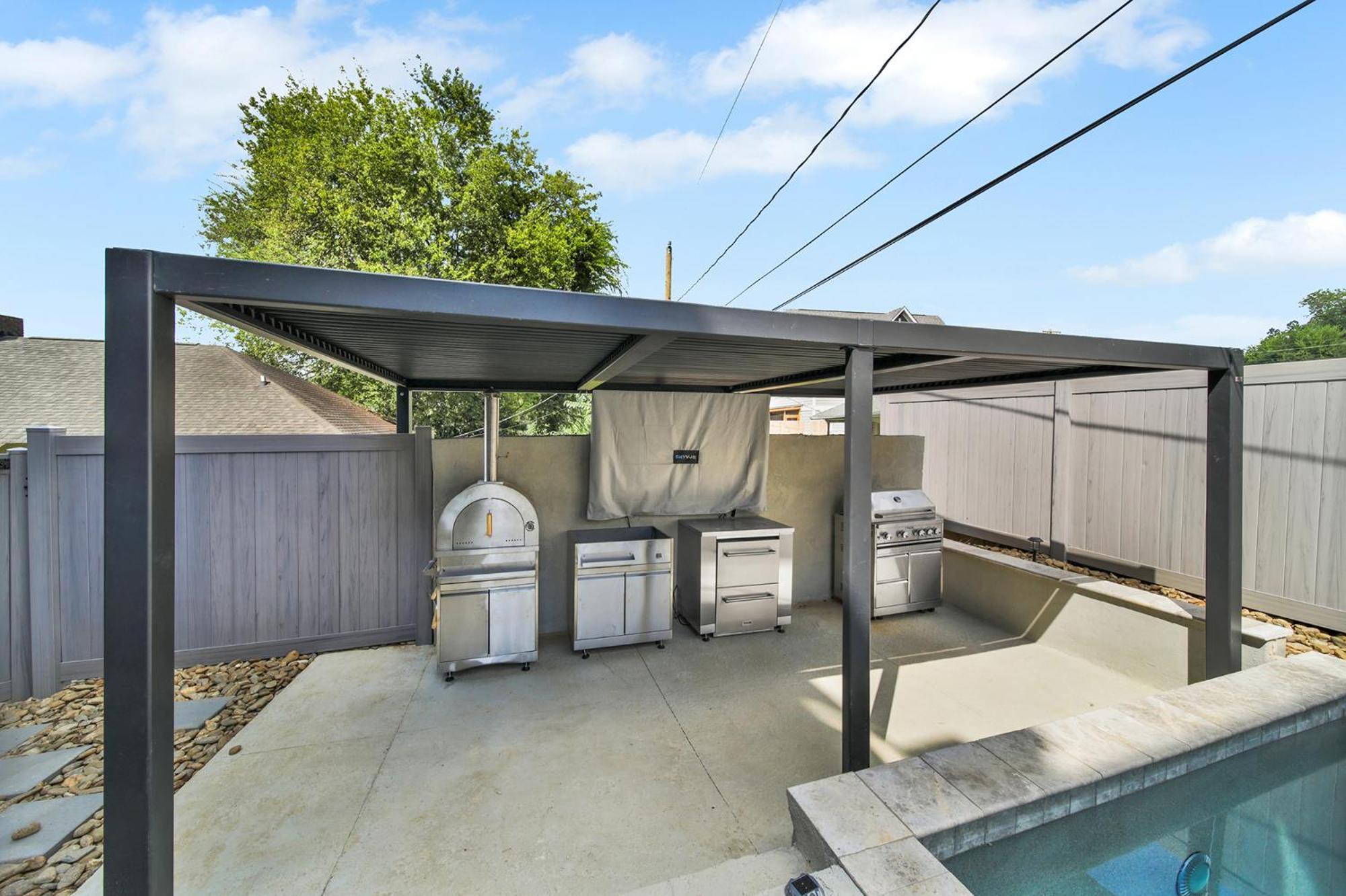 406 Katonah Amazing Location Rooftop Patio Views And A Gym Holiday home *