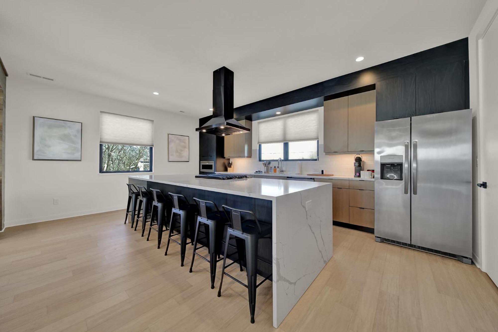 Holiday home 406 Katonah Amazing Location Rooftop Patio Views And A Gym