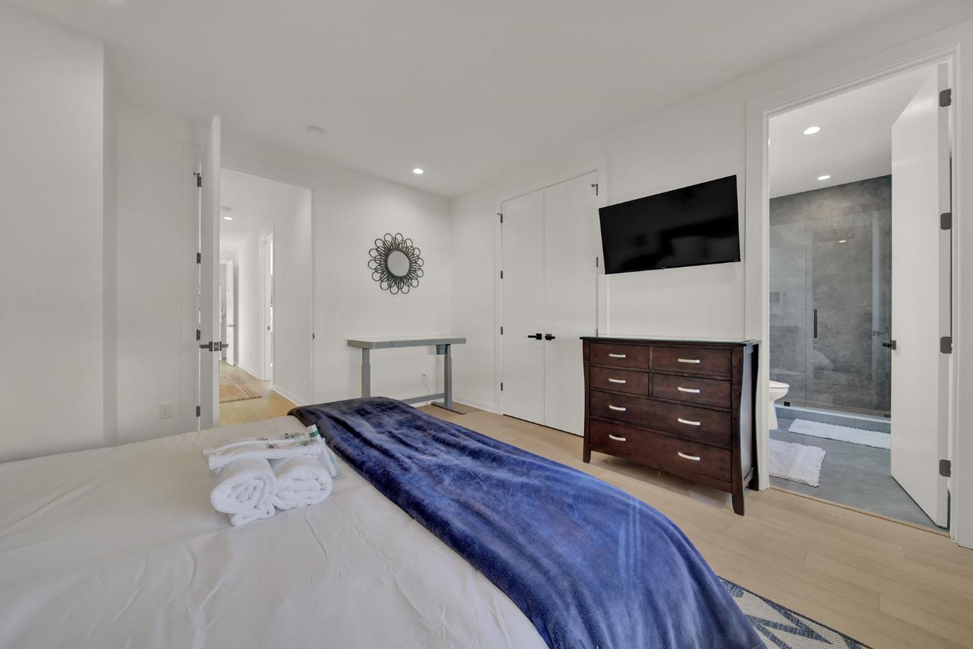 406 Katonah Amazing Location Rooftop Patio Views And A Gym Charlotte
