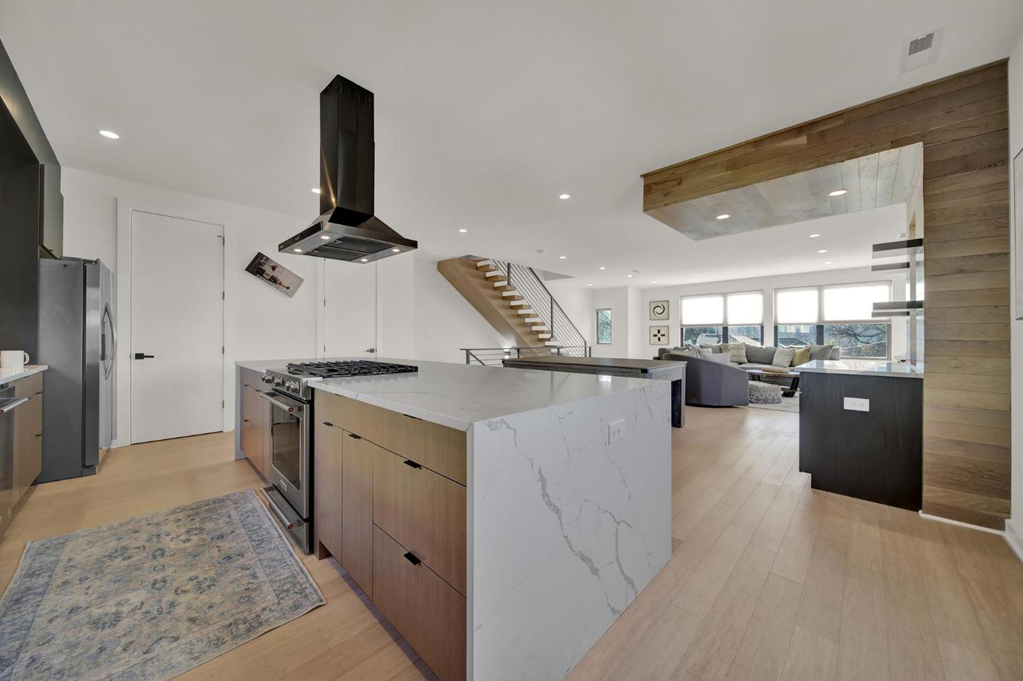Holiday home 406 Katonah Amazing Location Rooftop Patio Views And A Gym *