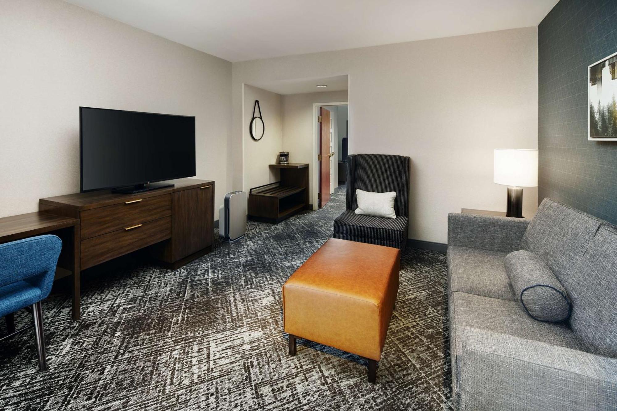 Hotel Hilton Airport