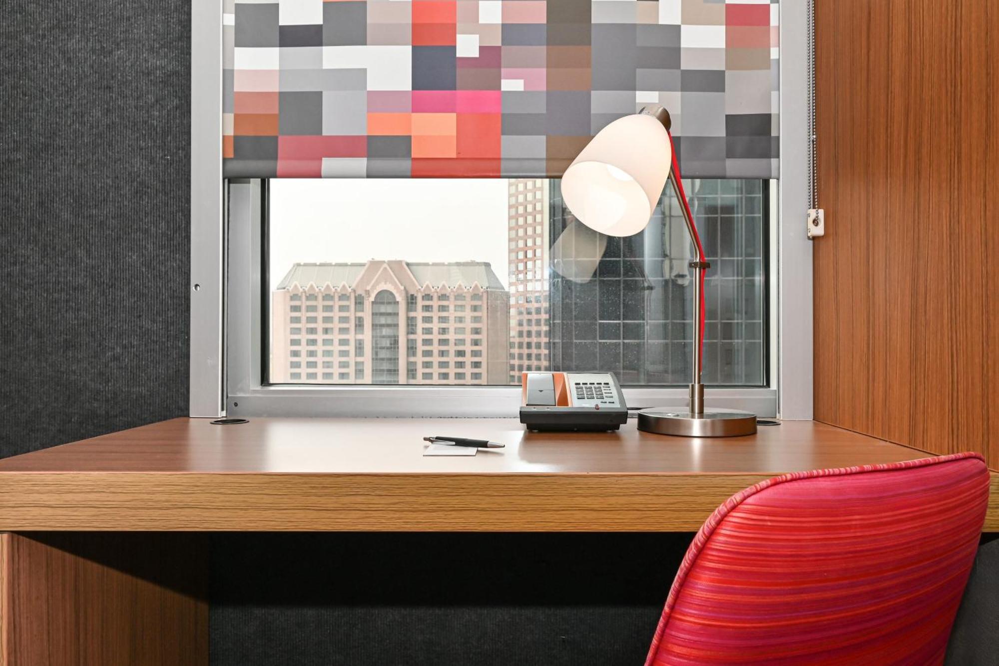 Hotel Aloft Center Charlotte