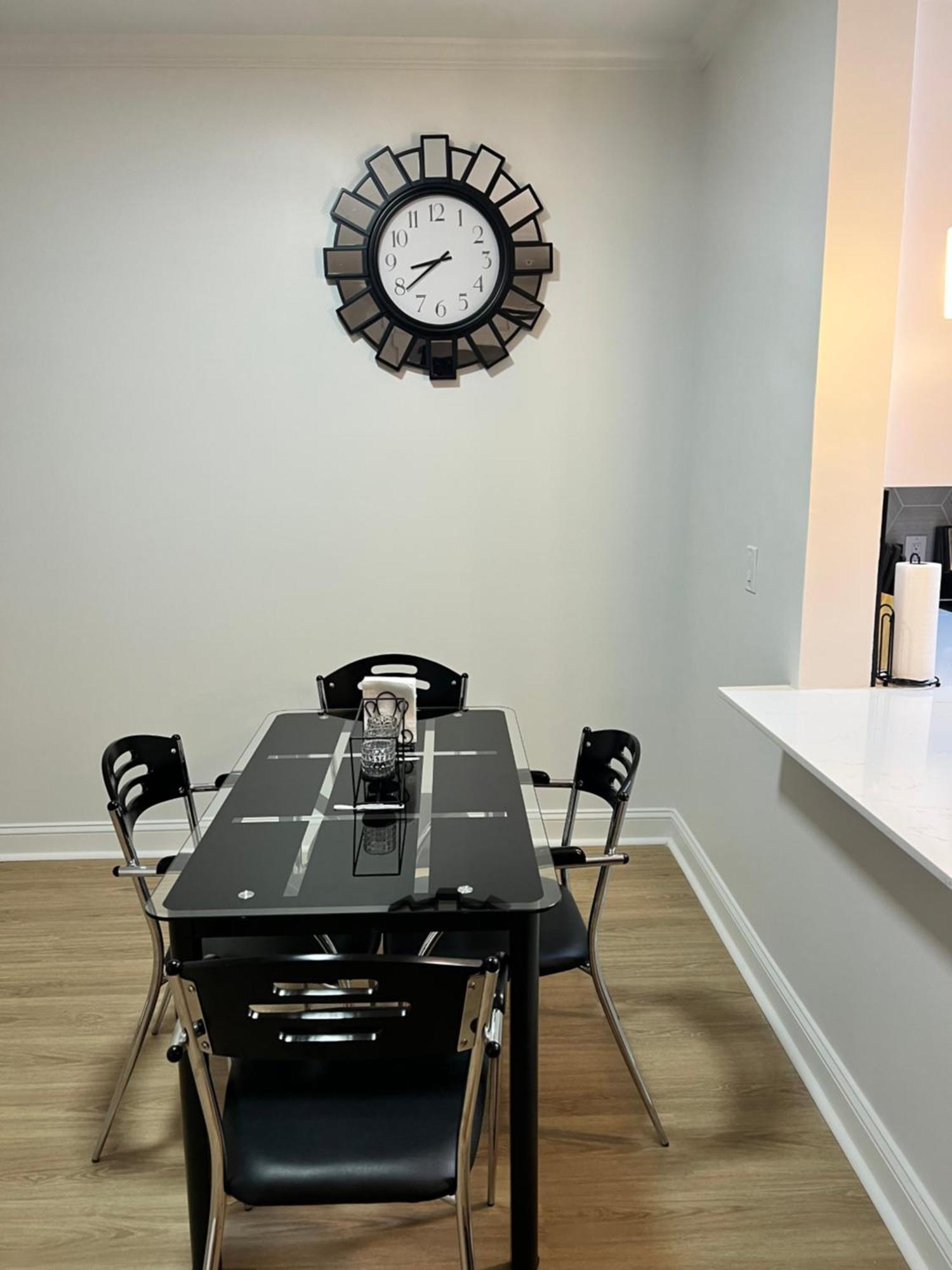 South Charlotte's Cozy & Modern Apartment Charlotte