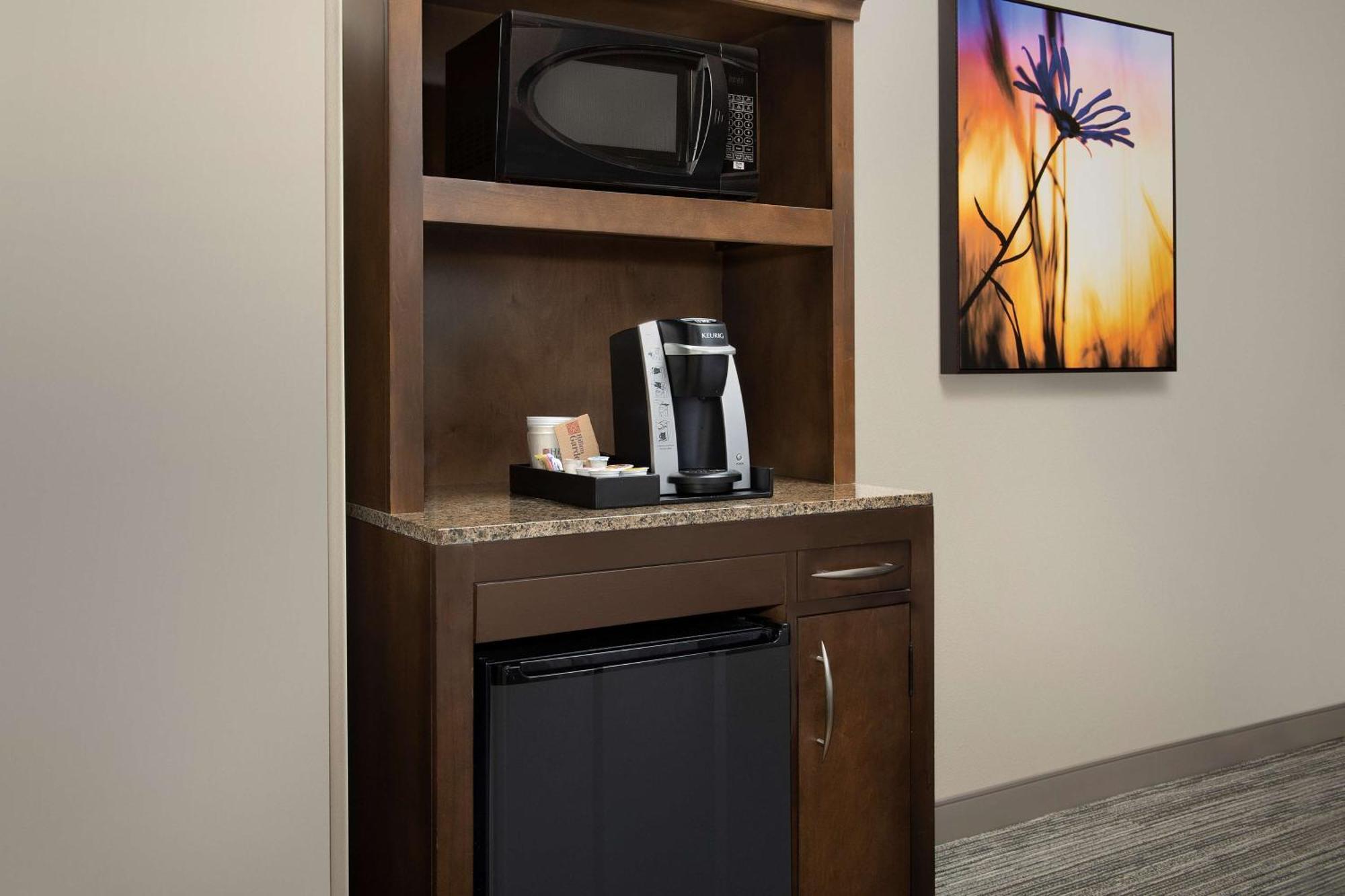 Hotel Hilton Garden Airport 3*