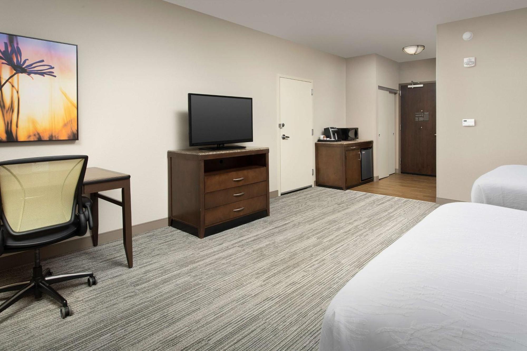 Hilton Garden Airport 3* Charlotte