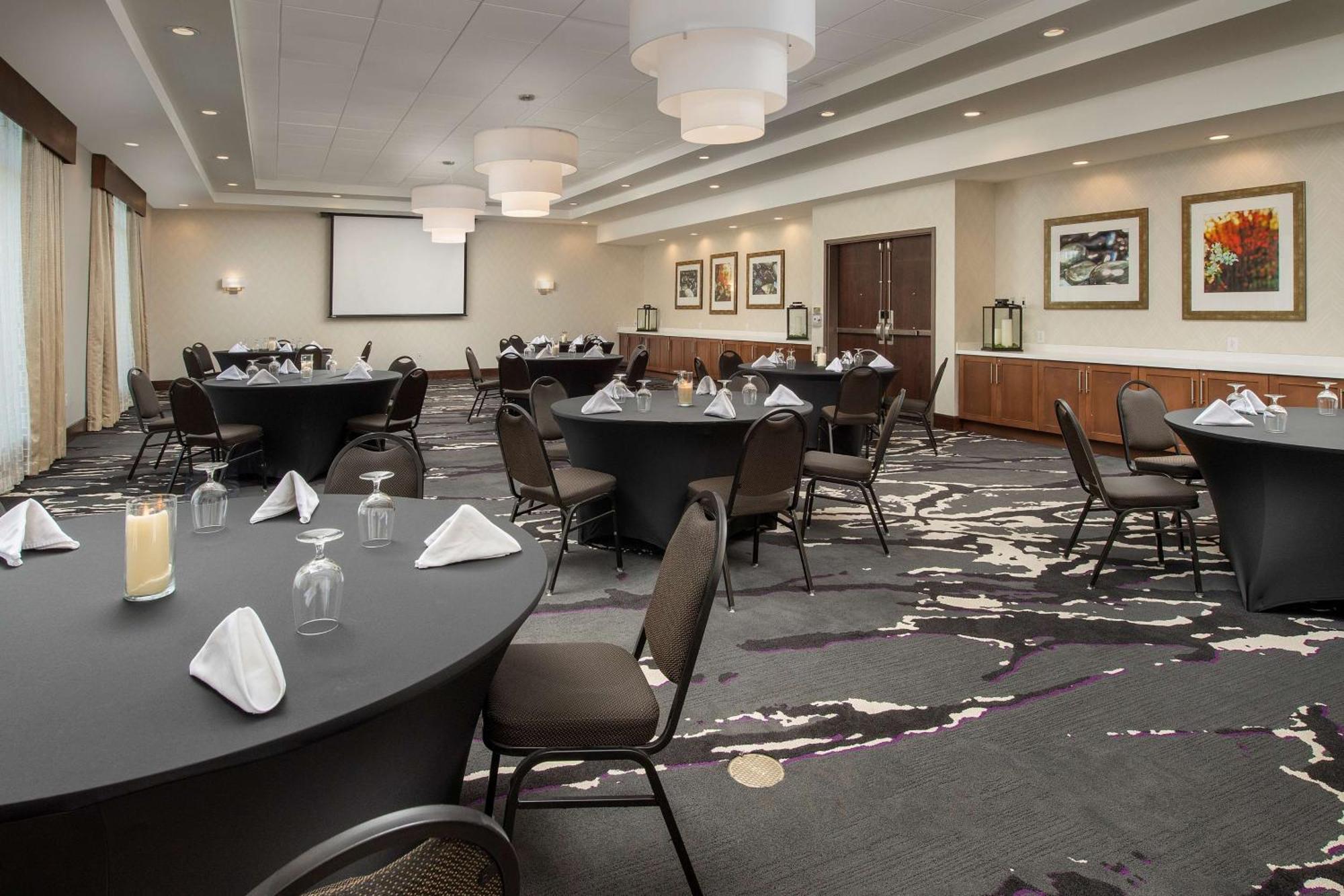 Hilton Garden Airport Hotel Charlotte