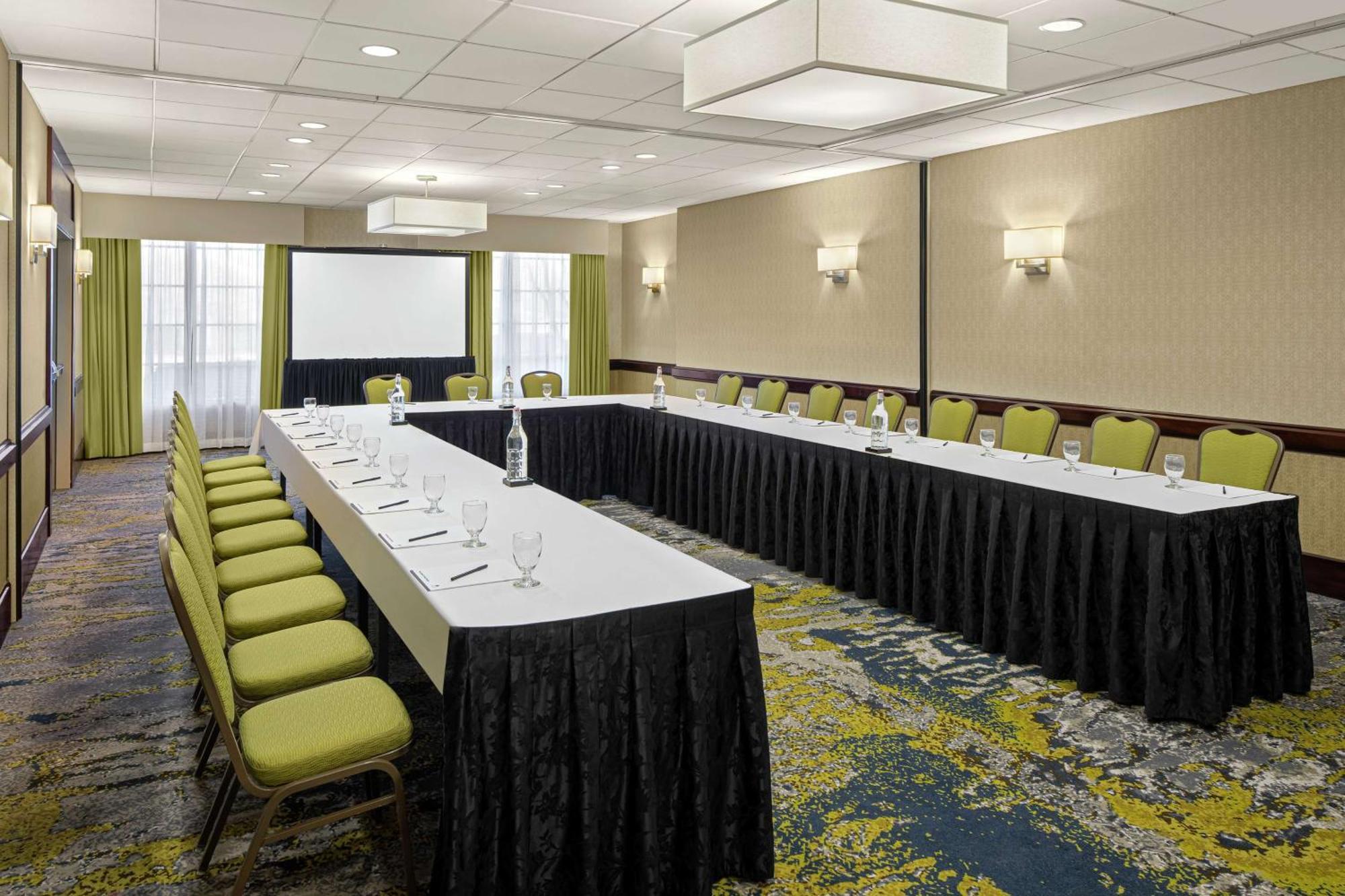 Hotel Doubletree By Hilton Charlotte/southpark