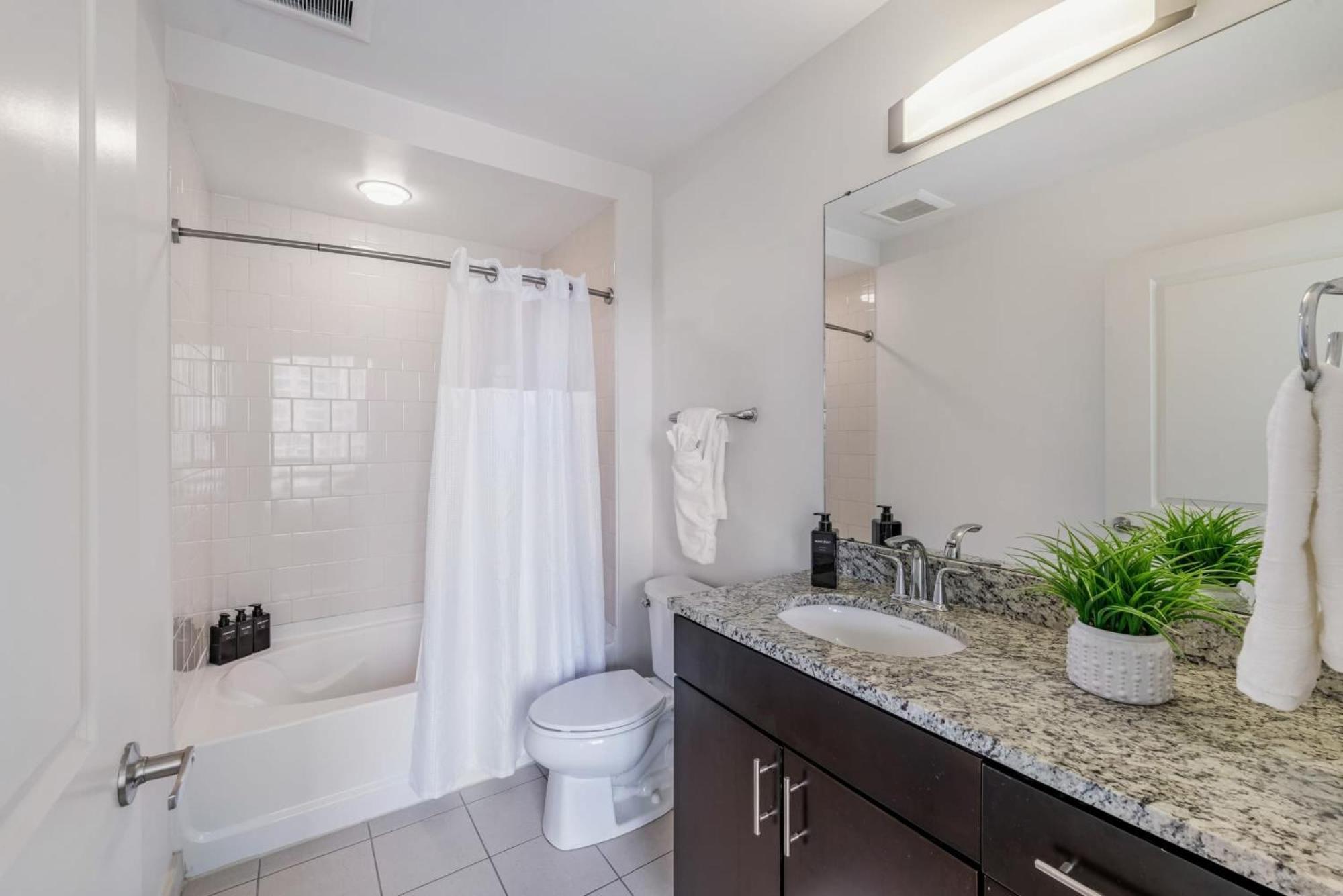 Skyhouse With Views In Uptown Apartment Charlotte