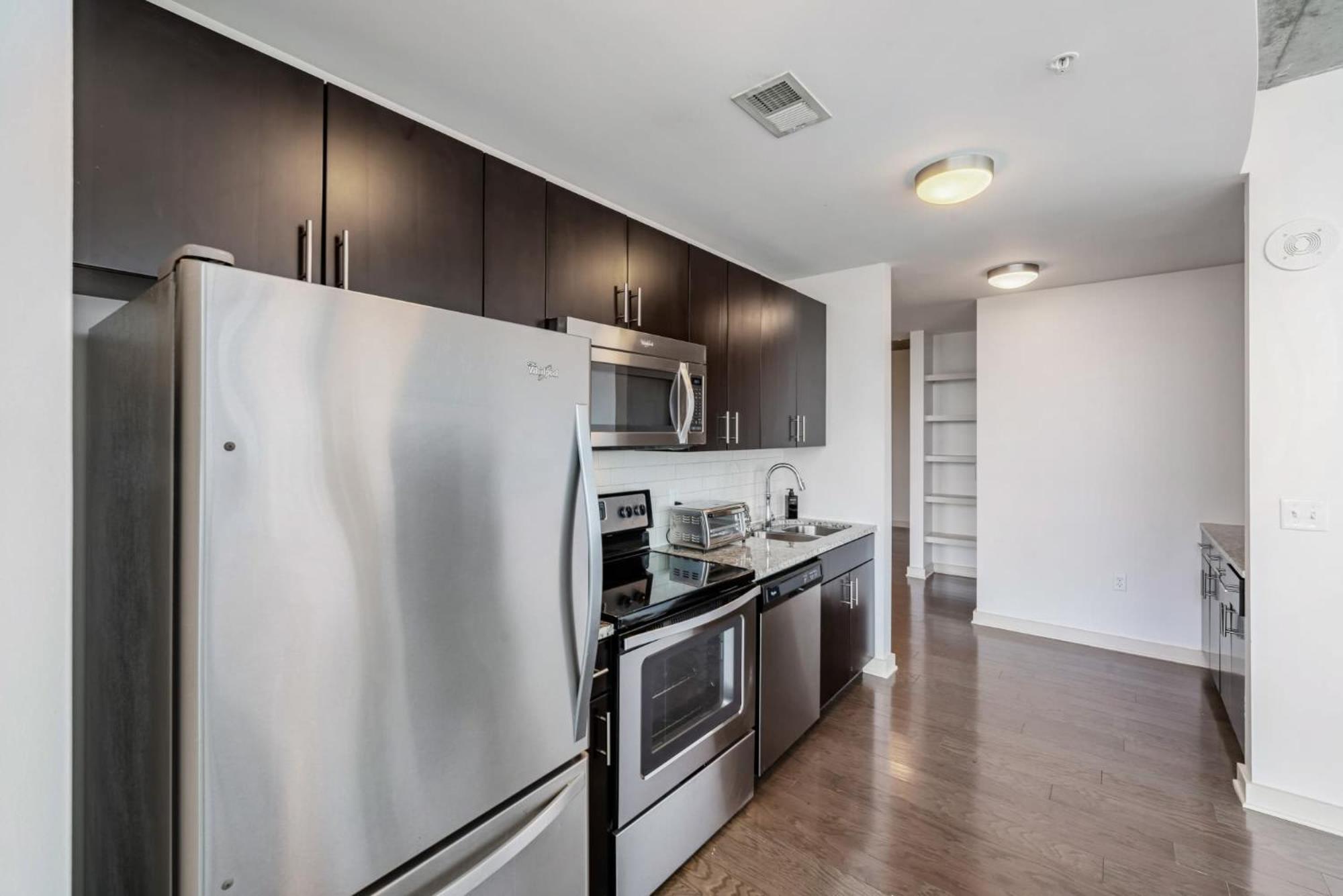 Luxurious Uptown In North Carolina Apartment Charlotte