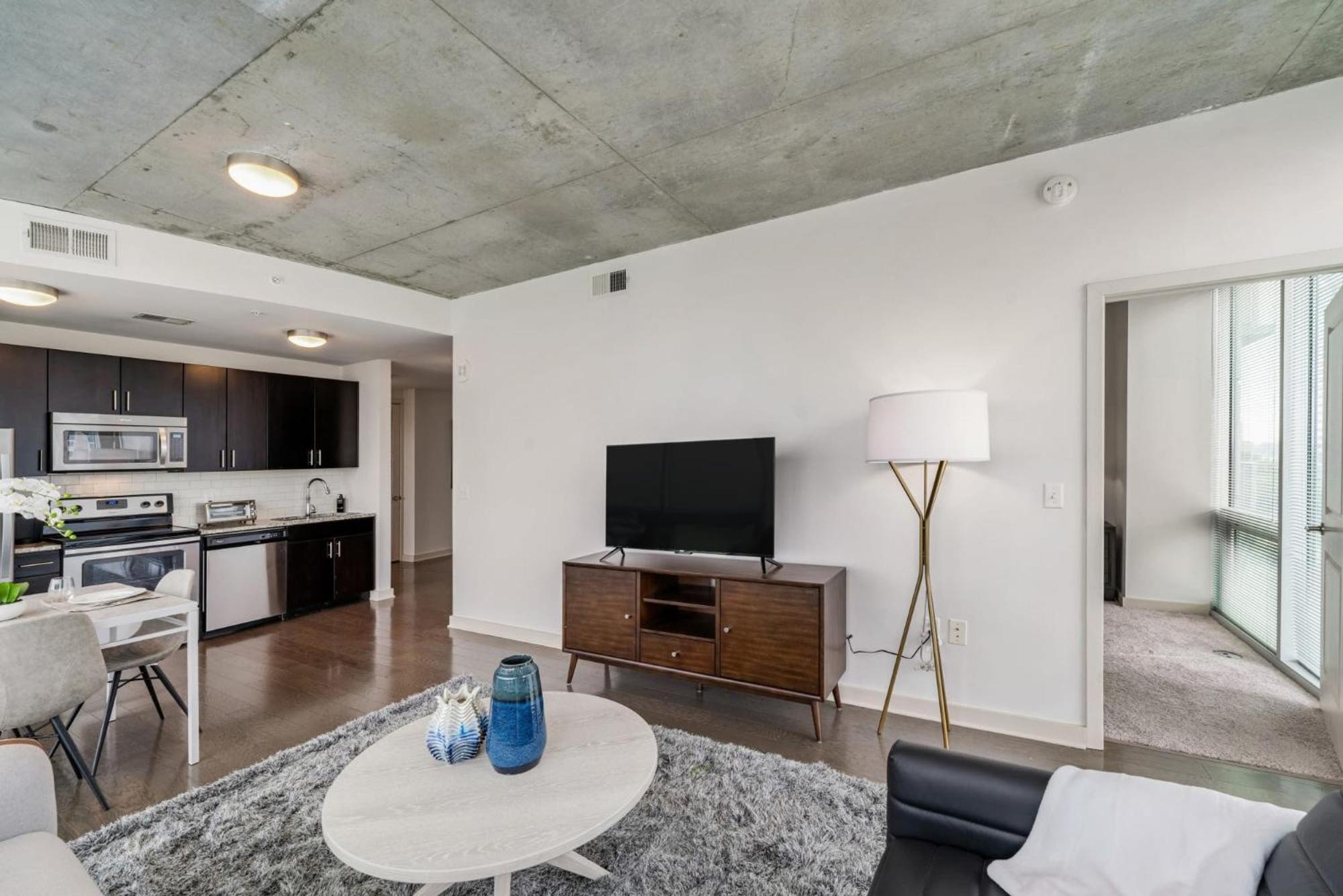 Luxurious Uptown In North Carolina Charlotte