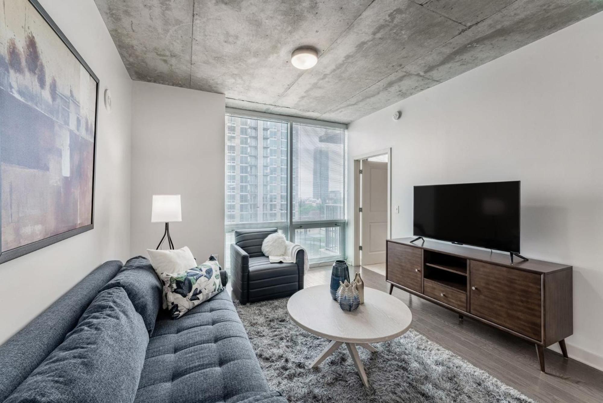 Skyhouse With Views In Uptown Charlotte