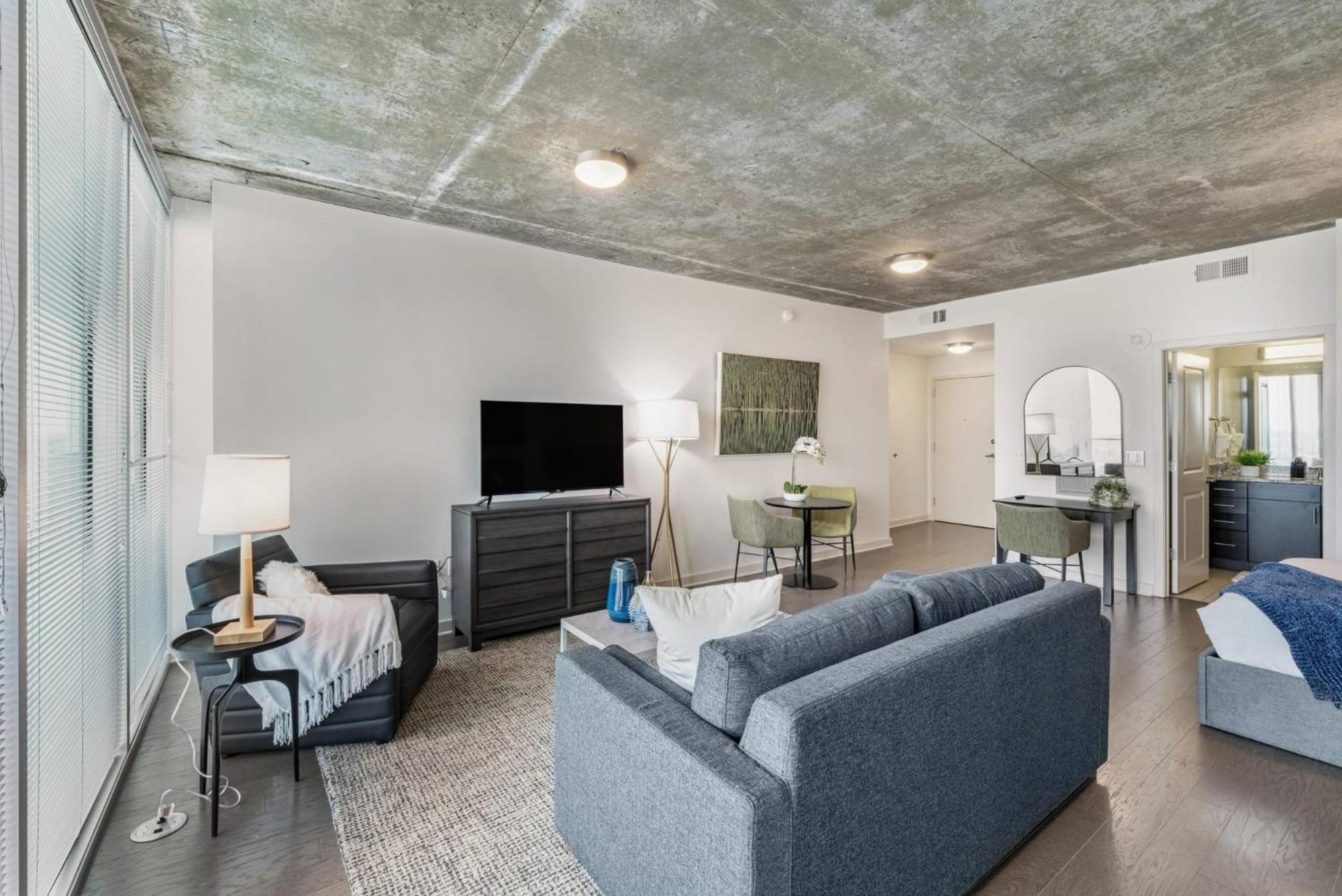 Apartment Luxurious Uptown In North Carolina