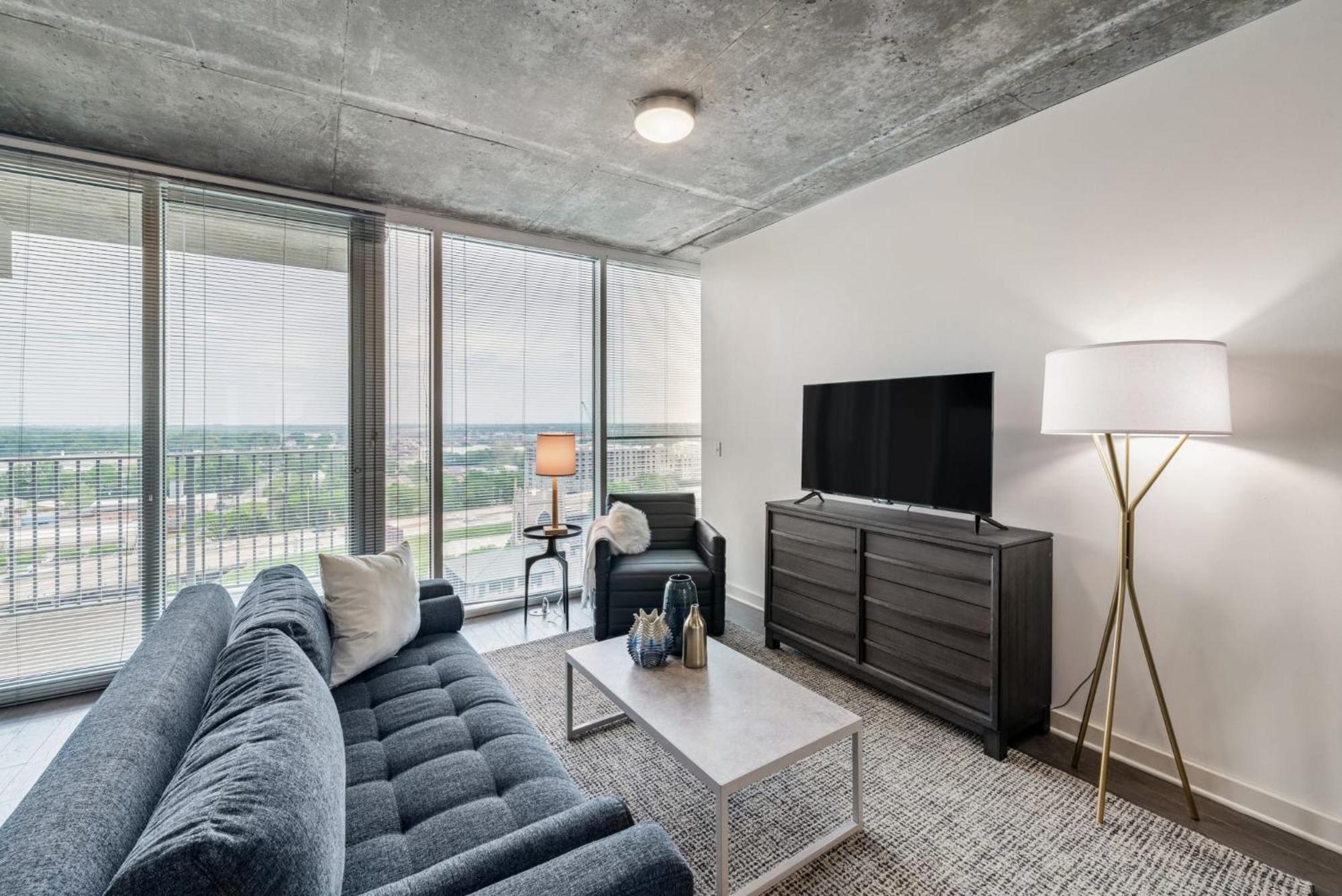 Apartment Luxurious Uptown In North Carolina *