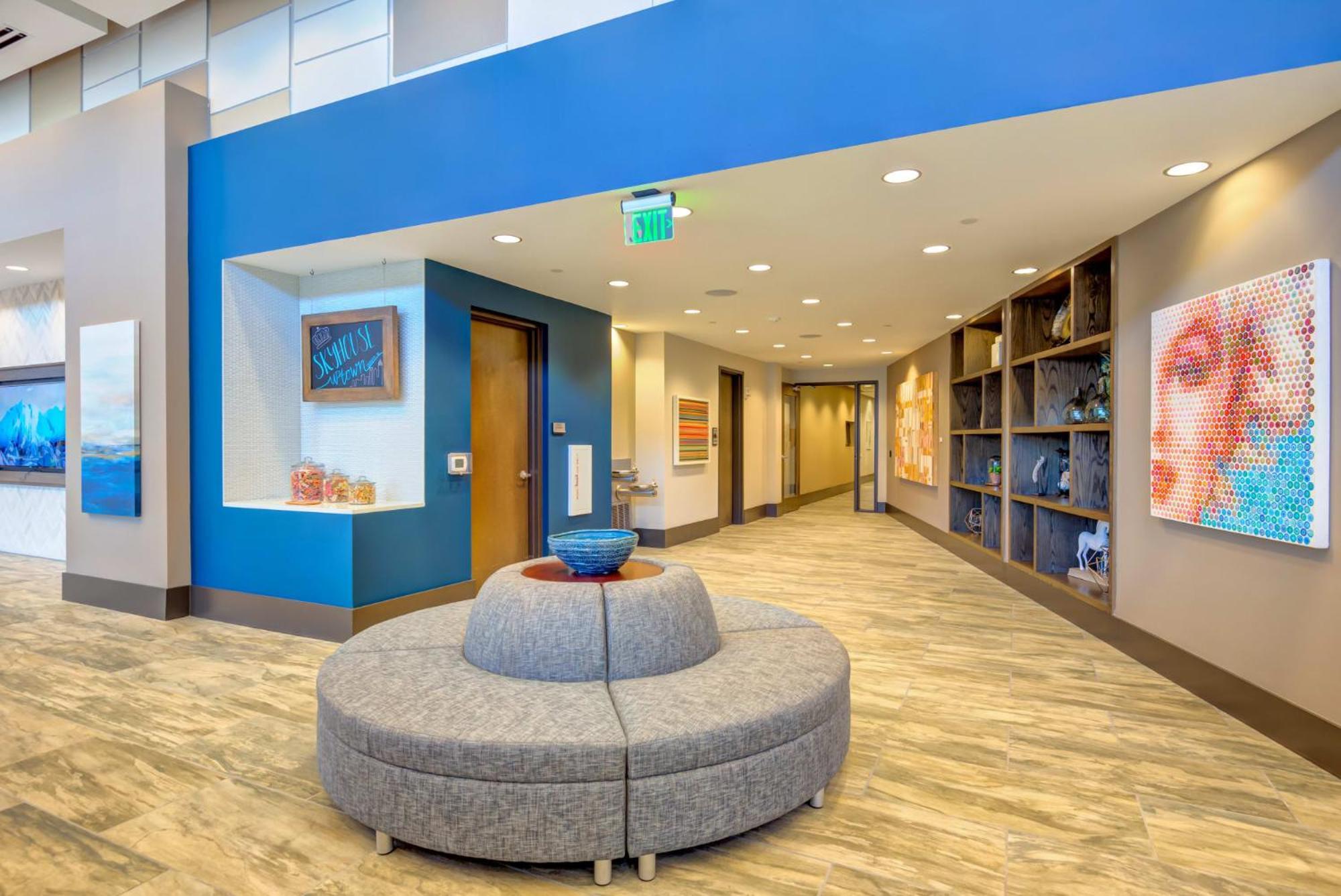 Luxurious Uptown In North Carolina Apartment Charlotte