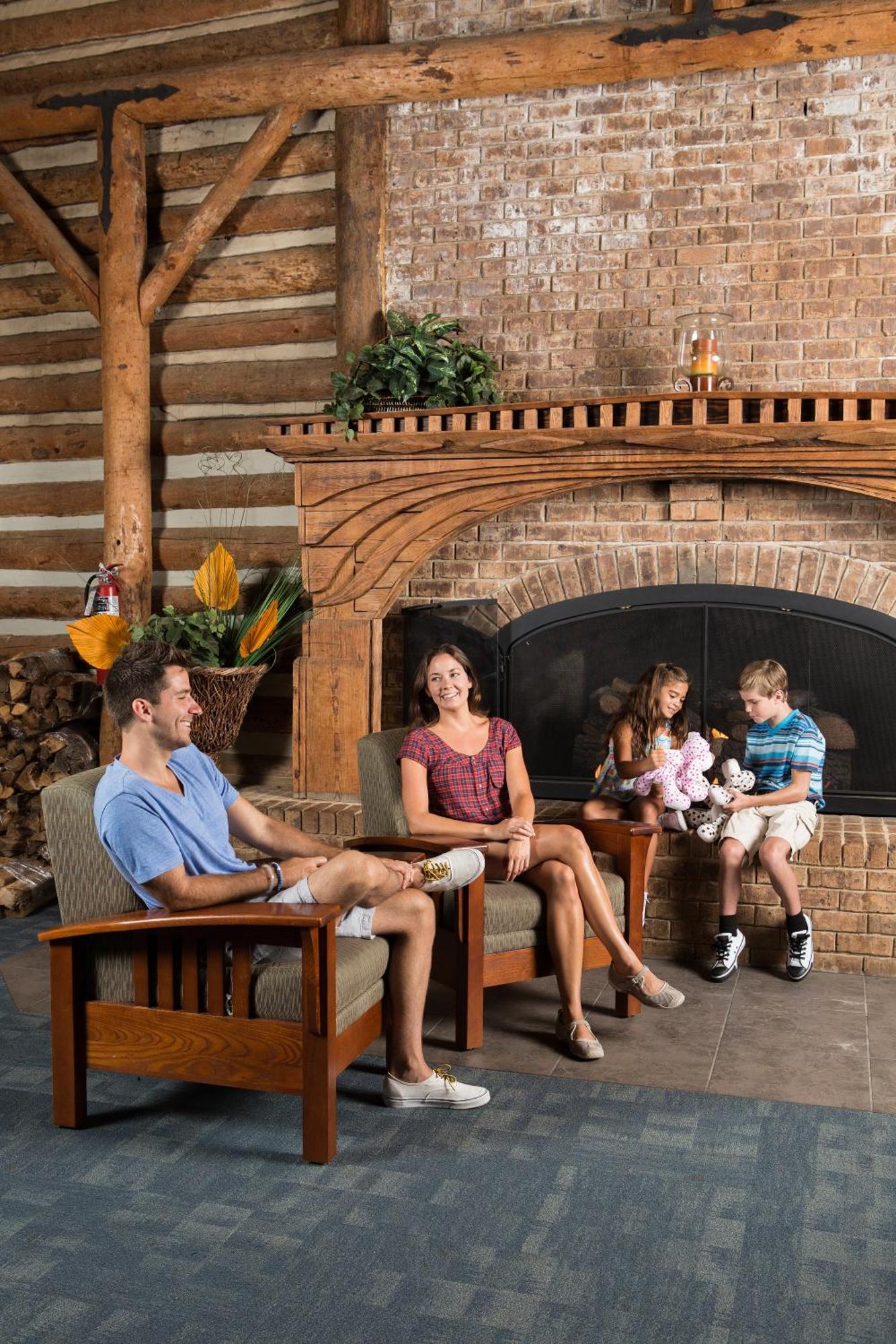 Carowinds Camp Wilderness Hotel