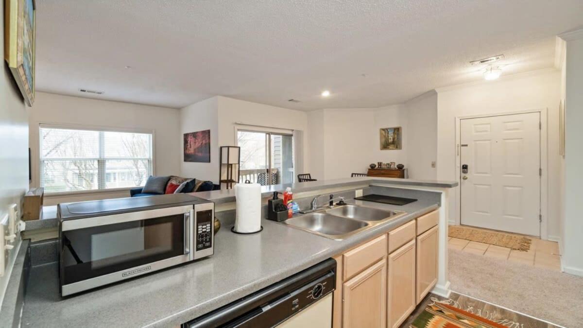 Apartment Cozy 1-br With A Seasonal Pool *